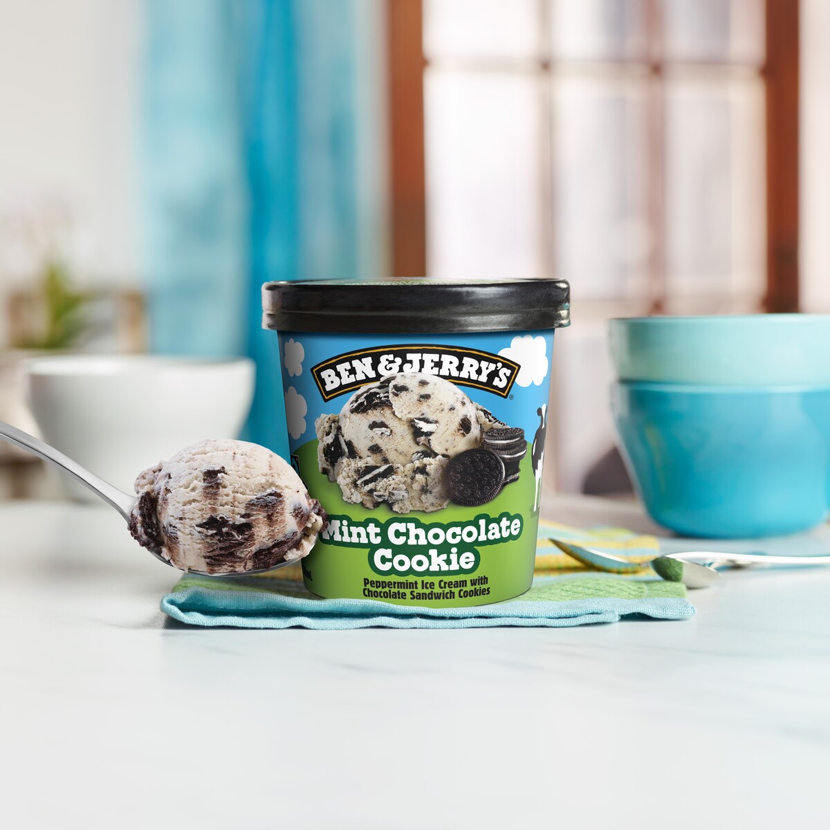 Mint Chocolate Cookie Ice Cream - Pint 5 / 5