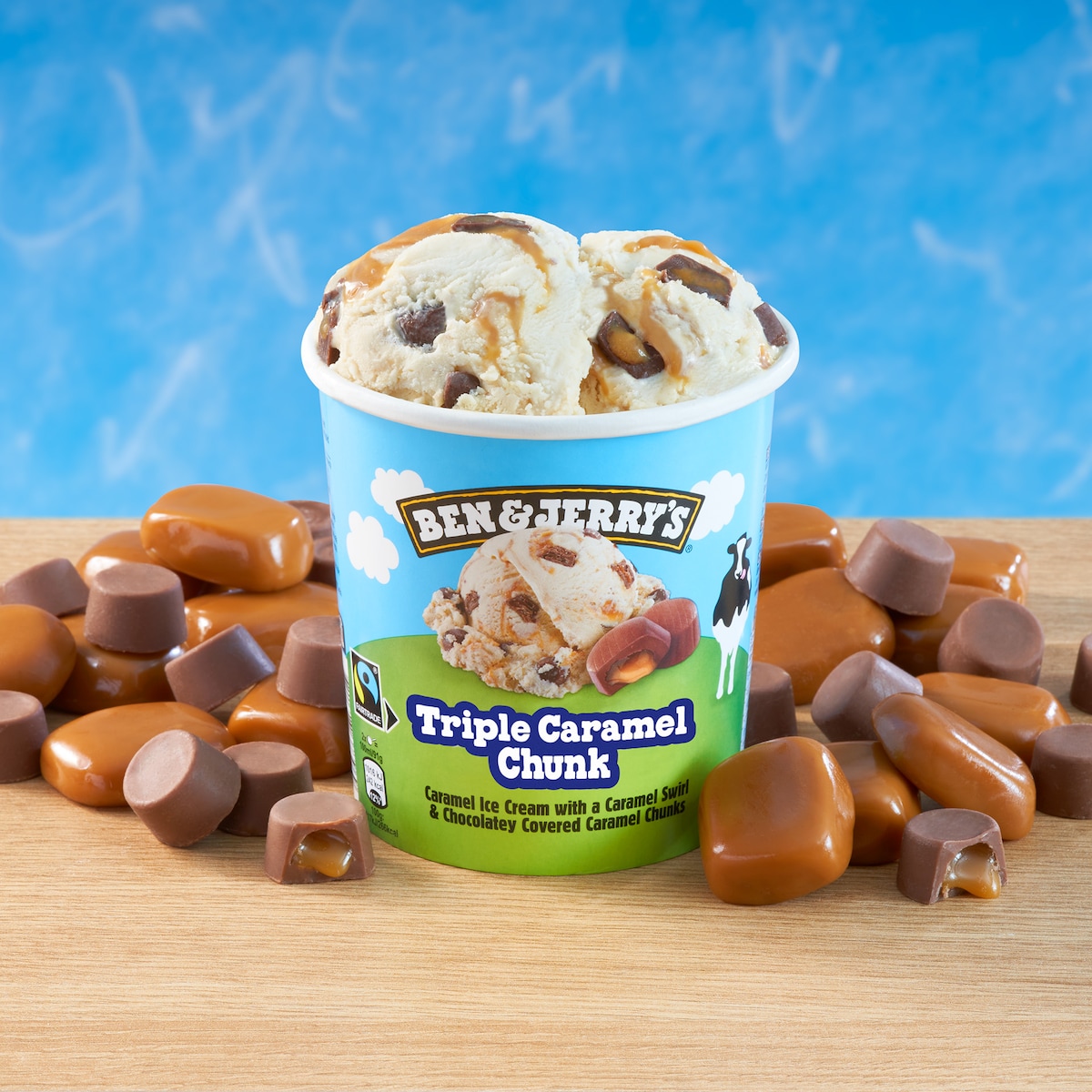 Triple Caramel Chunk Ice Cream - Pint 1 / 3