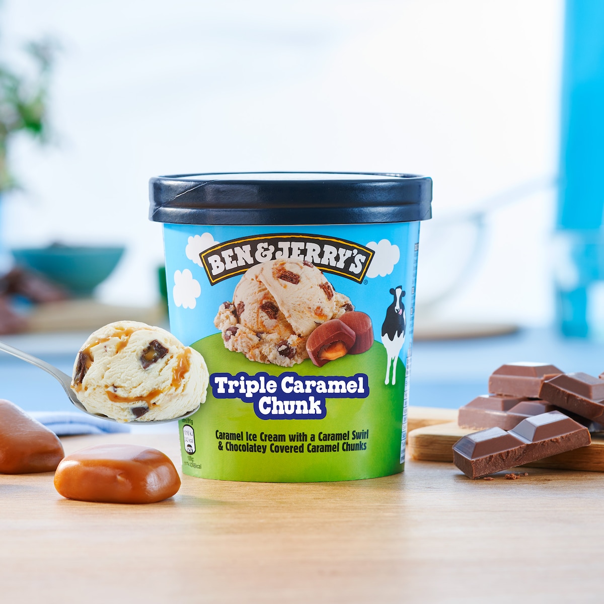 Triple Caramel Chunk Ice Cream - Pint 2 / 3